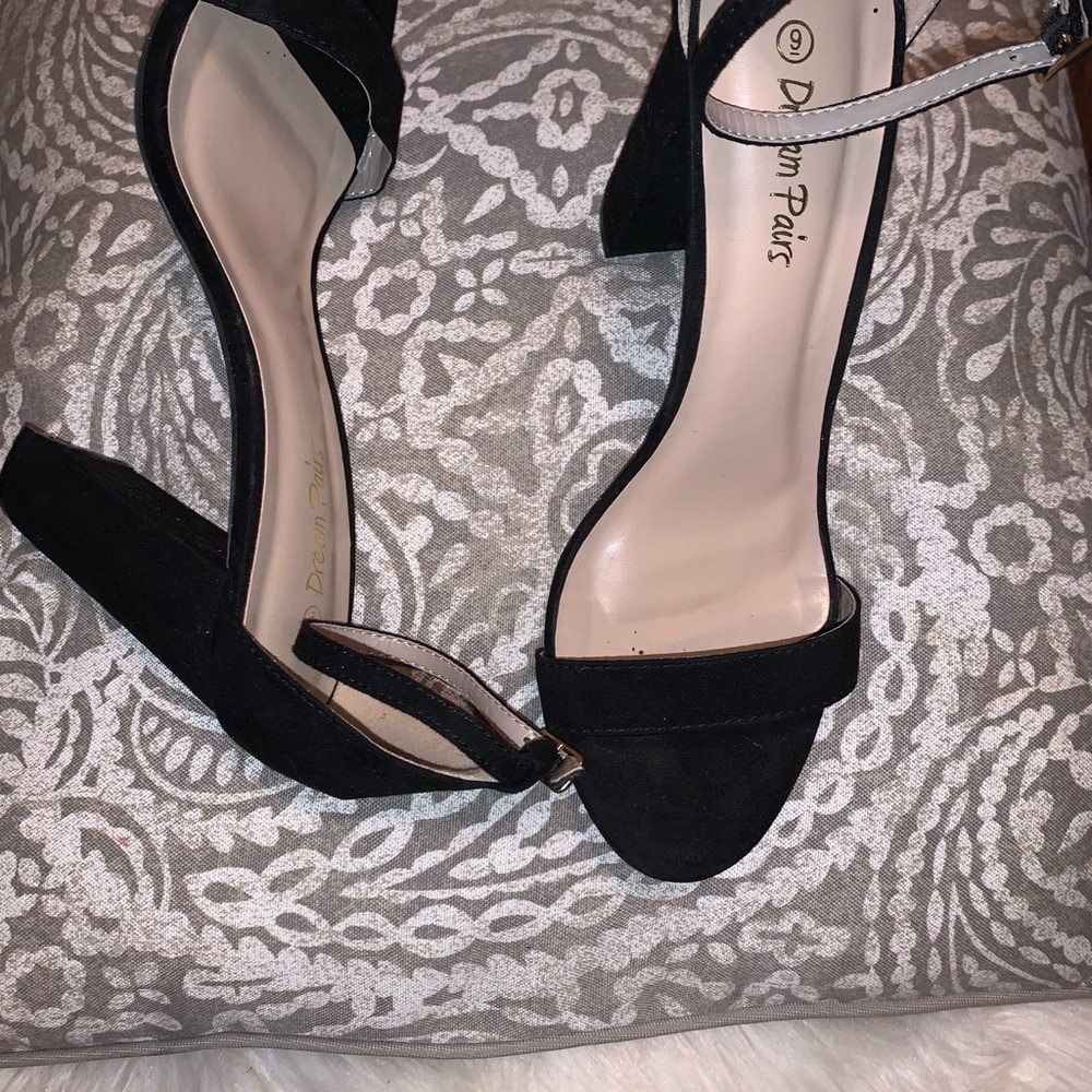 Heels - Picture 2 of 2